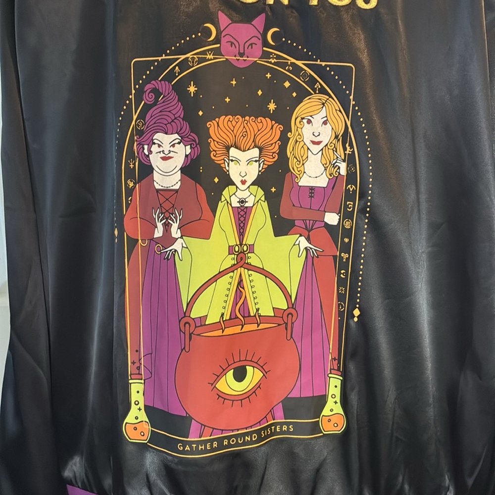 Black and Purple Graphic Jacket HOCUS POCUS      .   Used good condition - Picture 6 of 10